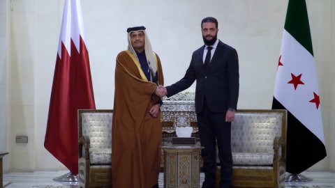 الشرع يستقبل رئيس وزراء قطري الذي تعهد بالدعم الفني لإعادة تشغيل البنى التحتية وقطاع الكهرباء ونتنياهو يعرقل اتفاق غزة؟